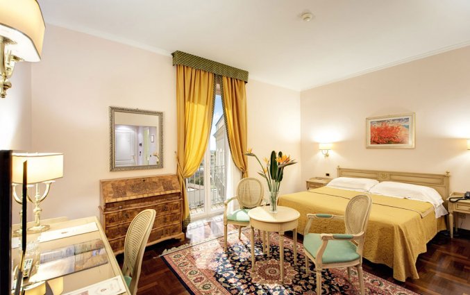 Hotel Grand Villa Politi | slaapkamer